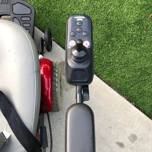Used Pride Mobility Jet 3 Ultra Power Wheelchair - Picture 1 of 4